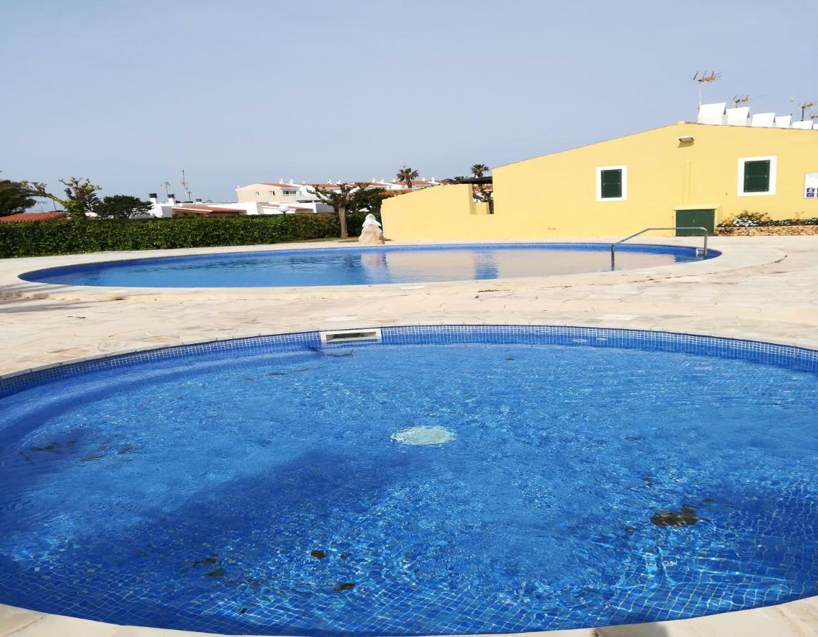 カラ・エン・ブラネスApartamento Con Piscina En Ciudadela, Cala En Blanesアパートメント エクステリア 写真